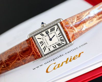 TW Factory Cartier Tank Must 33.7*25.5/29.5*22MM 316L Steel 751 Movement Calfskin Black/Red/Orange Strap Watch